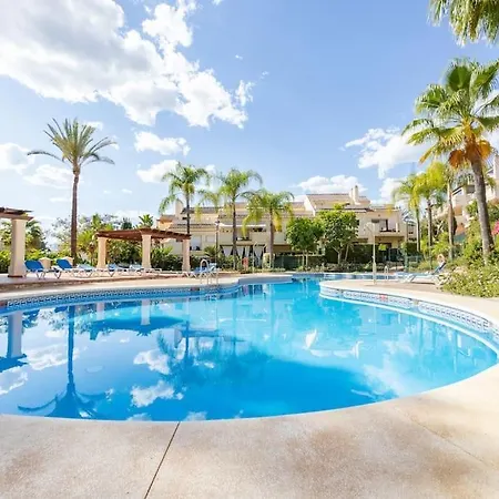 Beautiful Newly Renovated El Palmeral Rdr306 Apartment